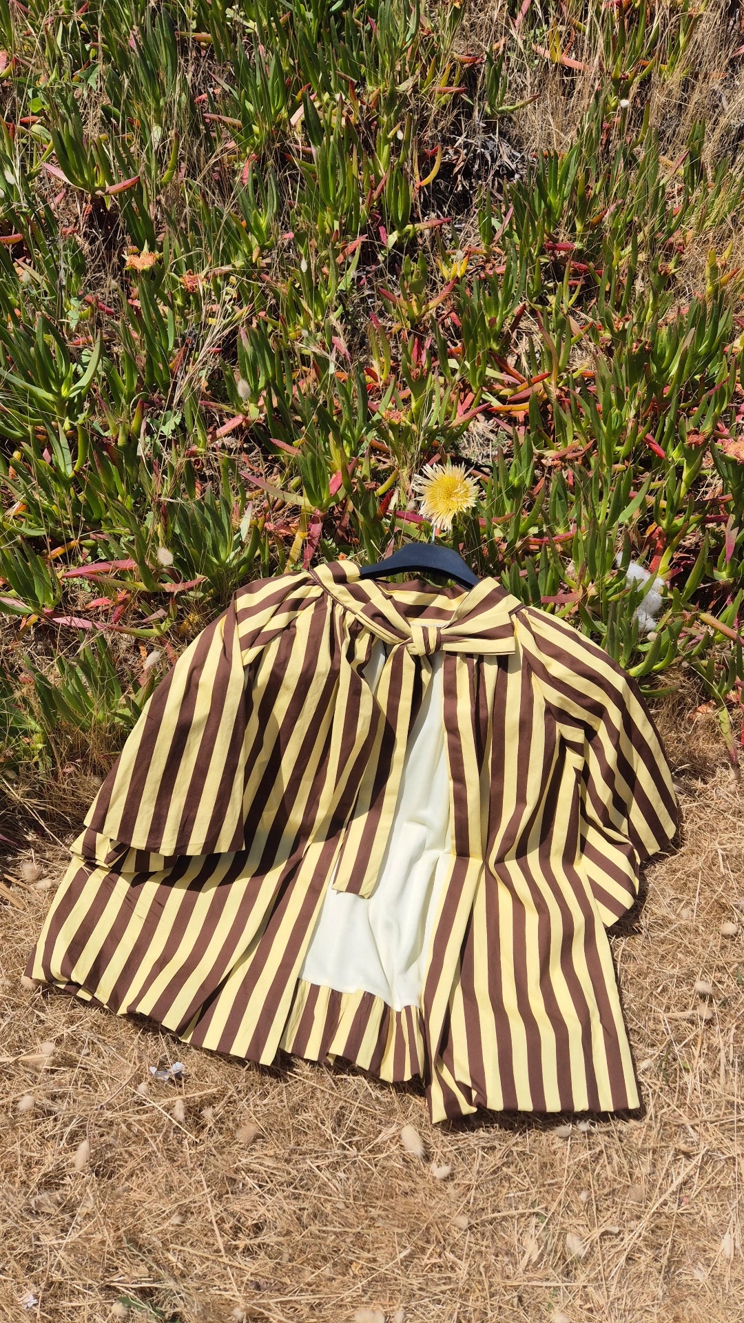 Blusa rayas y lazo con mangas A