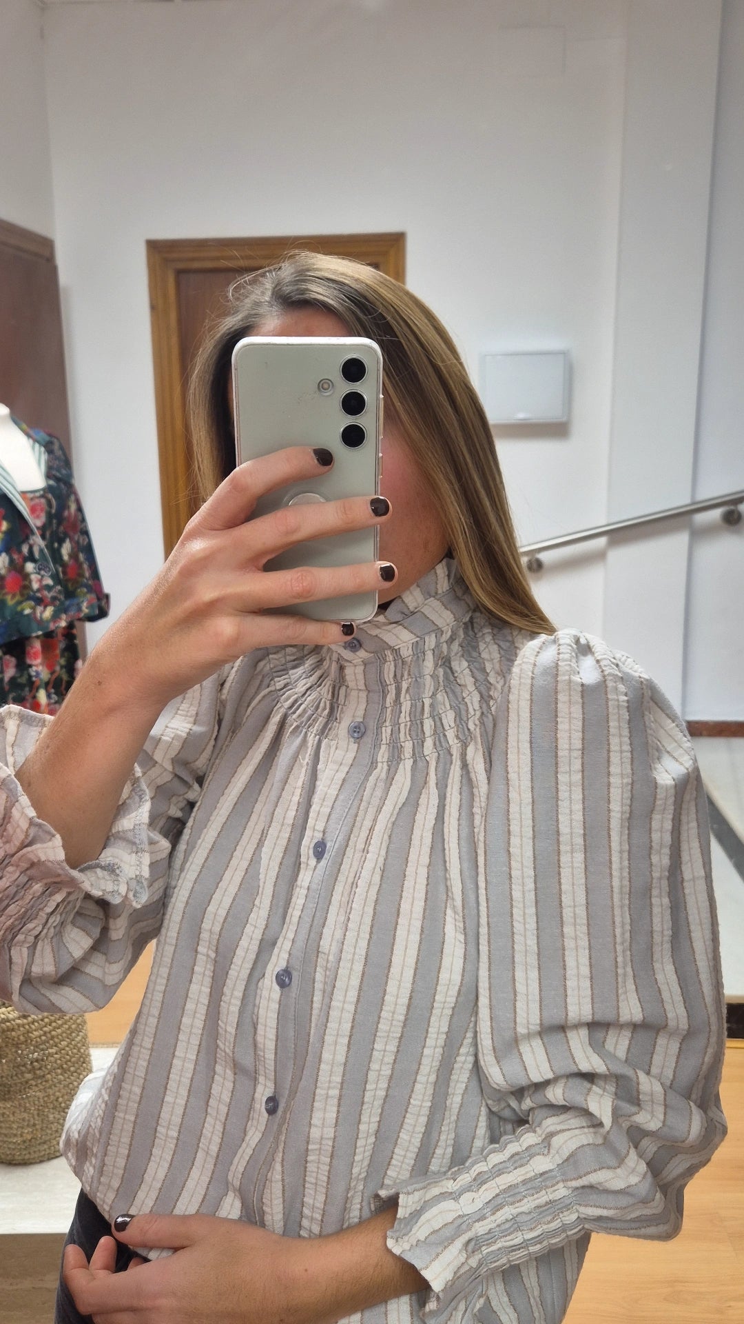 Blusa rayas fruncido algodón baby grey