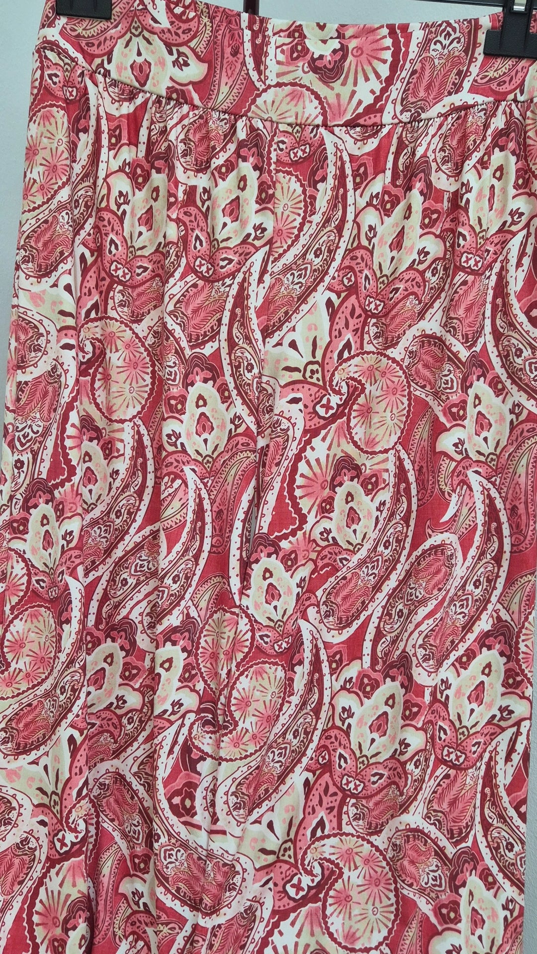 Pantalón Arias red