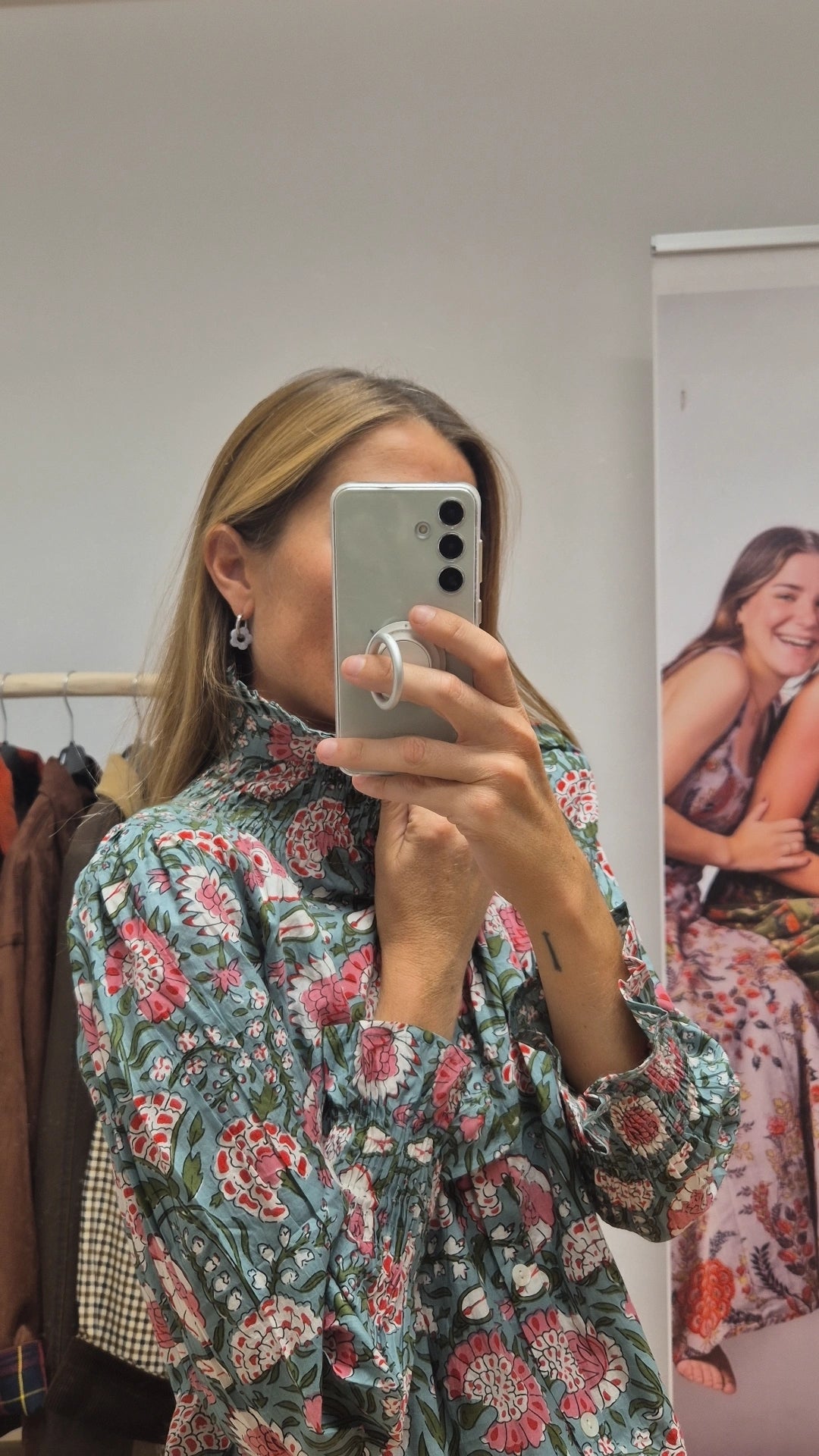 Blusa 100% algodón verde jabonoso