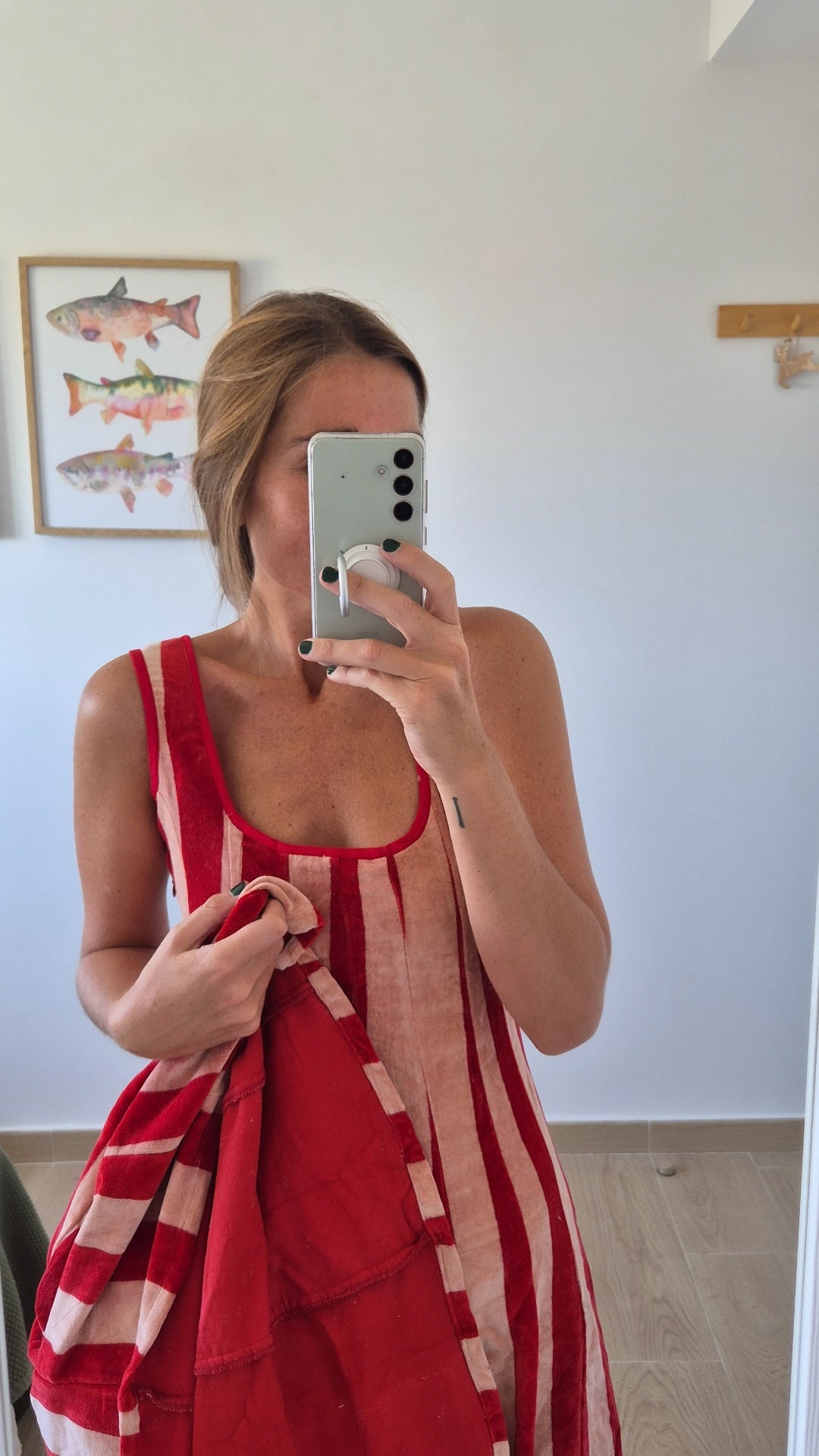 Vestido Moniquita stripes rojo rosa