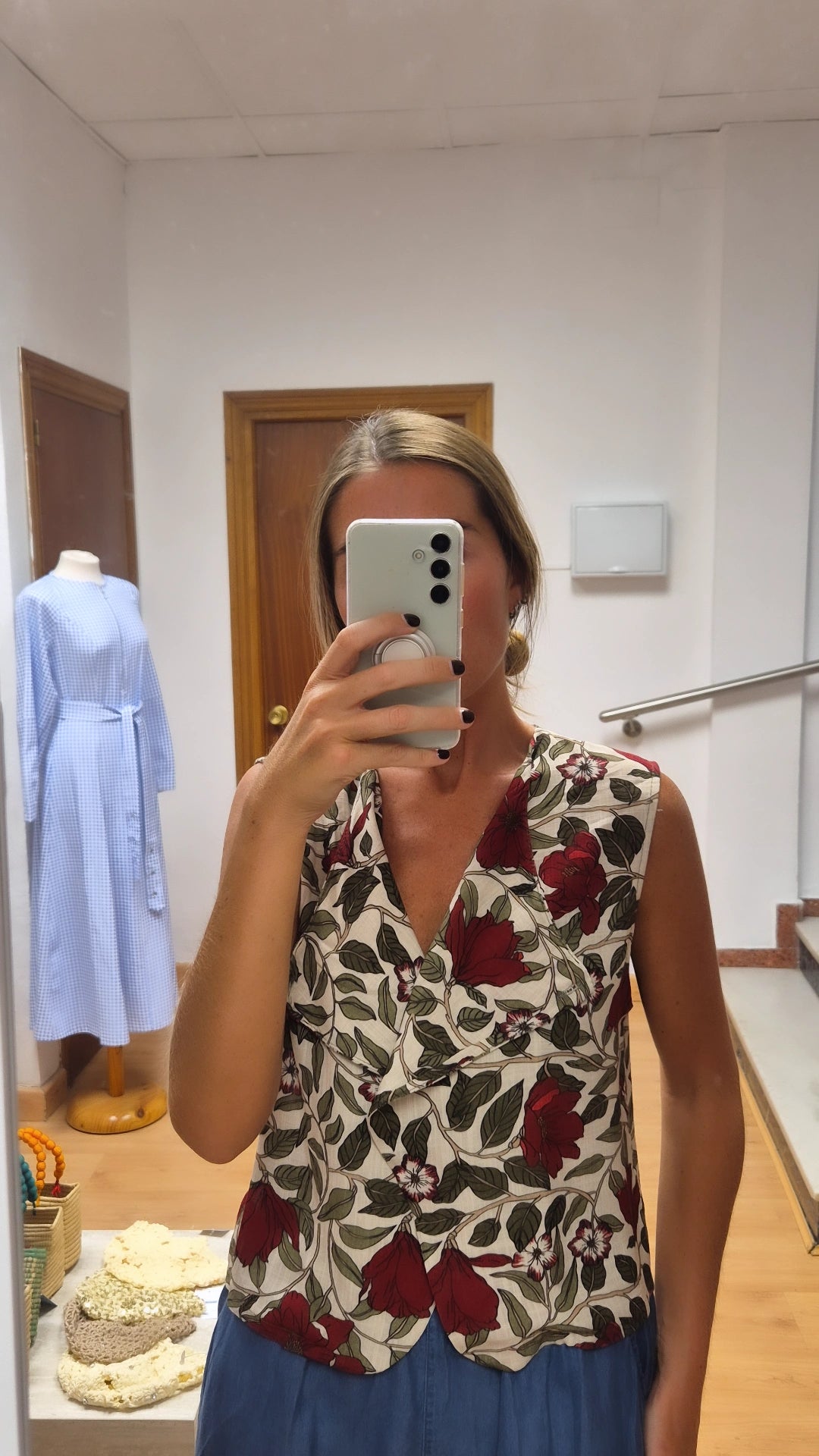 Blusa & Chaleco Mogly three
