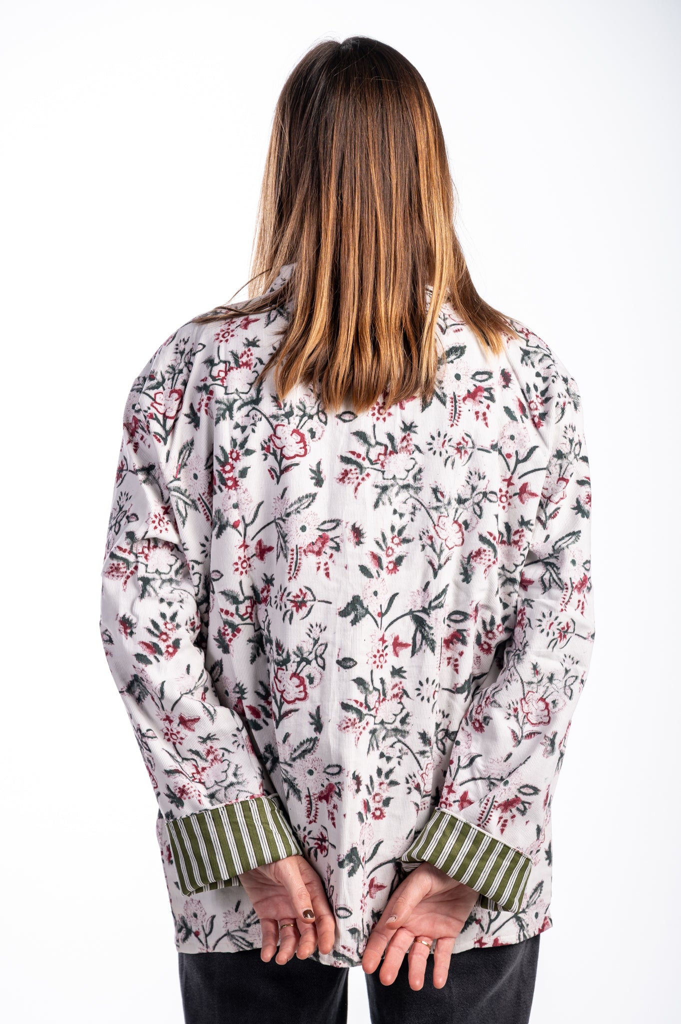 Chaqueta Aryam blanco flores