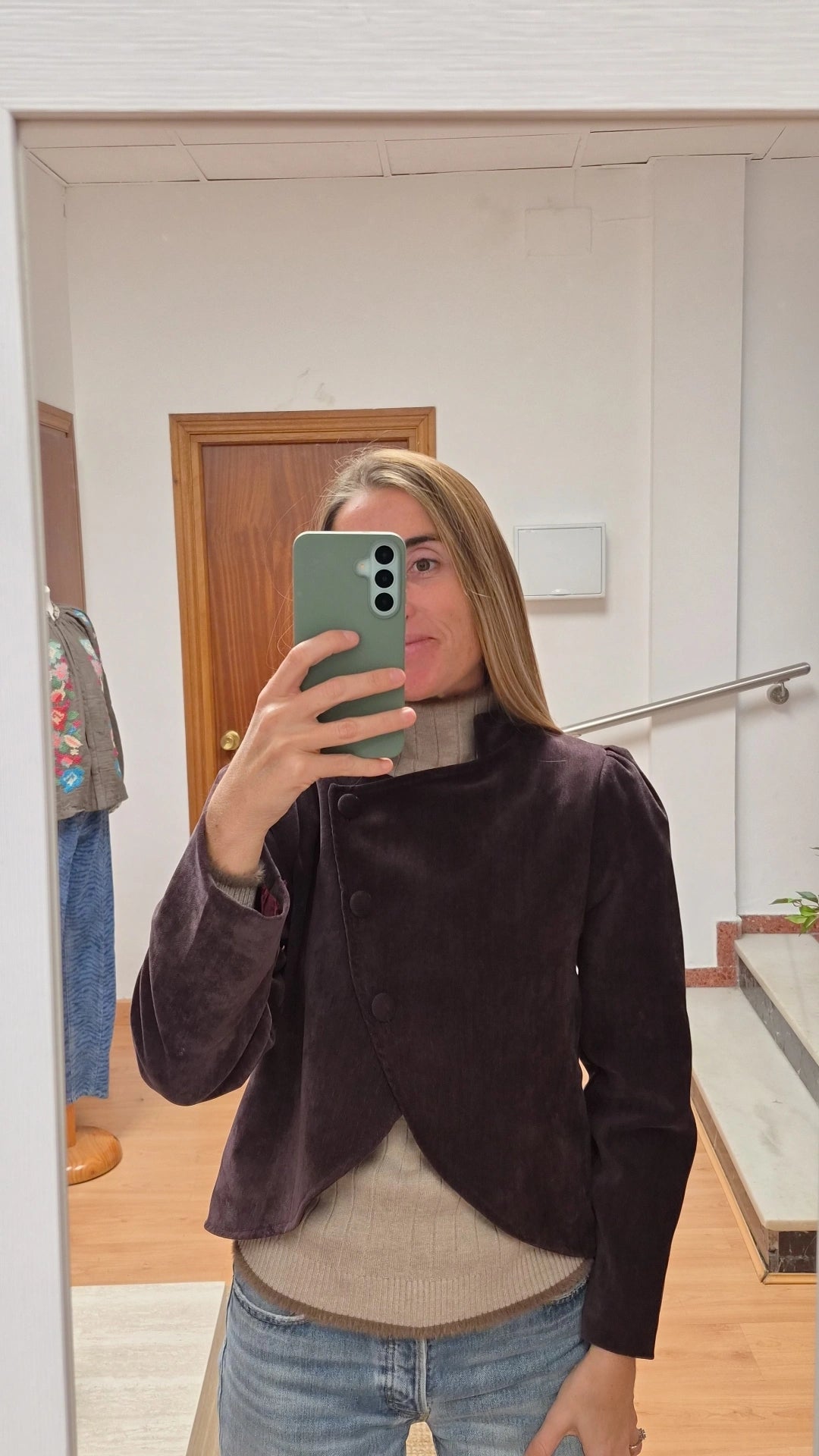 Chaqueta Anora berenjena
