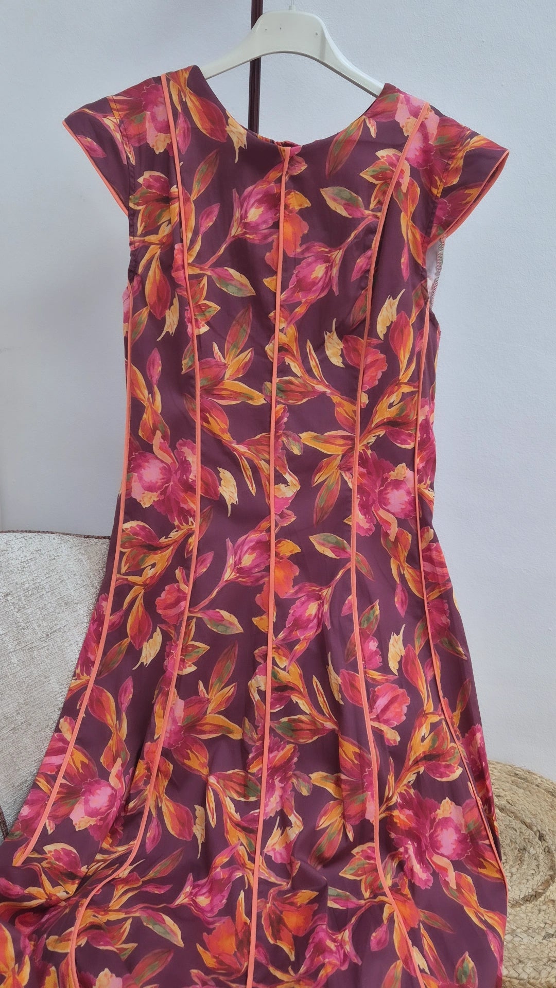 Vestido Conchita hoja buganvilla