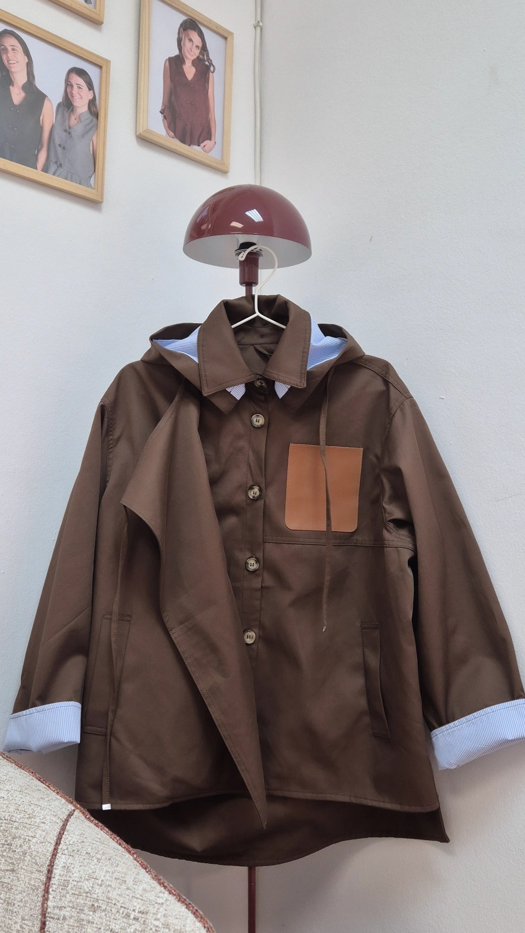 Gabardina mil detalles