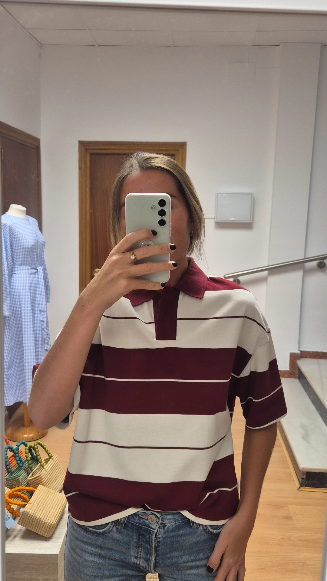 Polo rayas burdeos manga corta