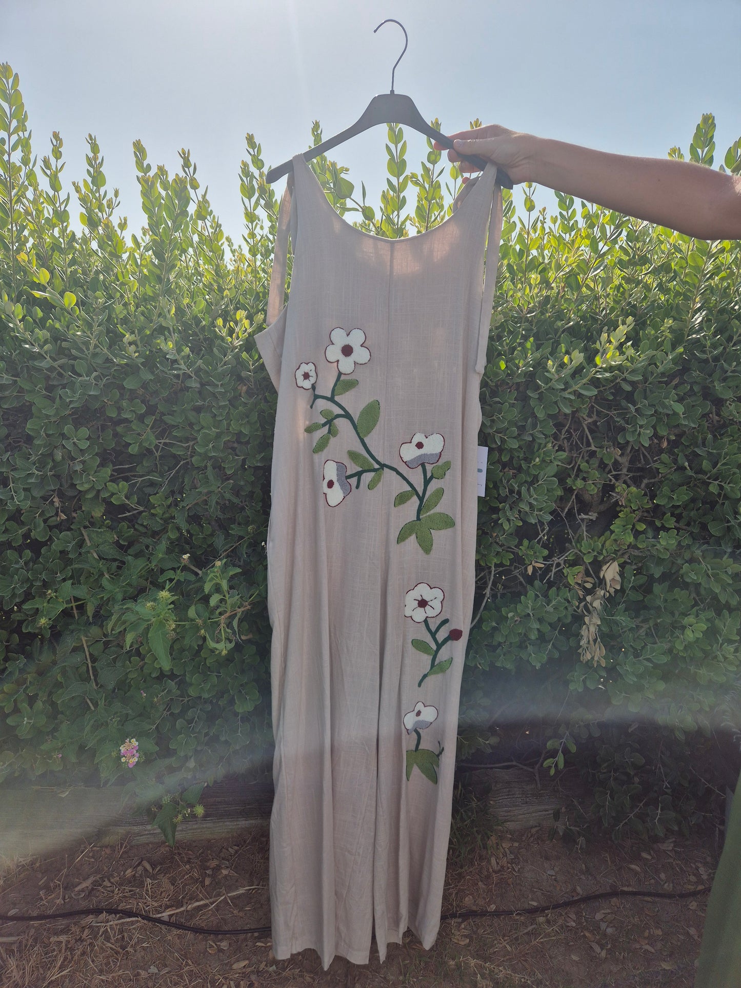 Peto flores bordadas BEIGE