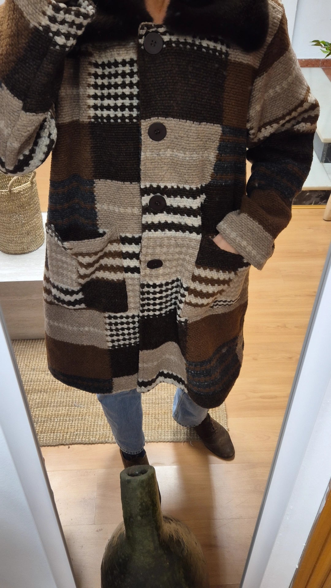 Abrigo de lana detalle pelo