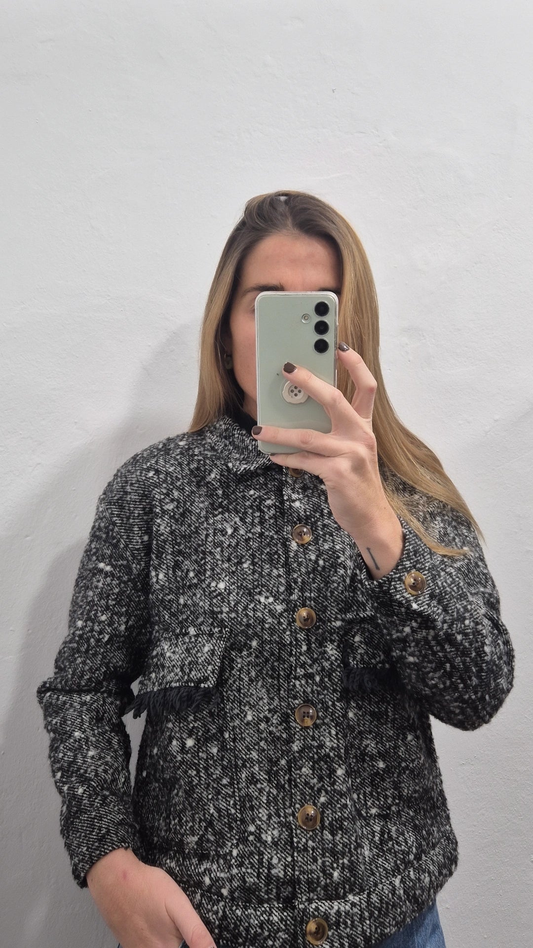 Chaqueta detalle flecos