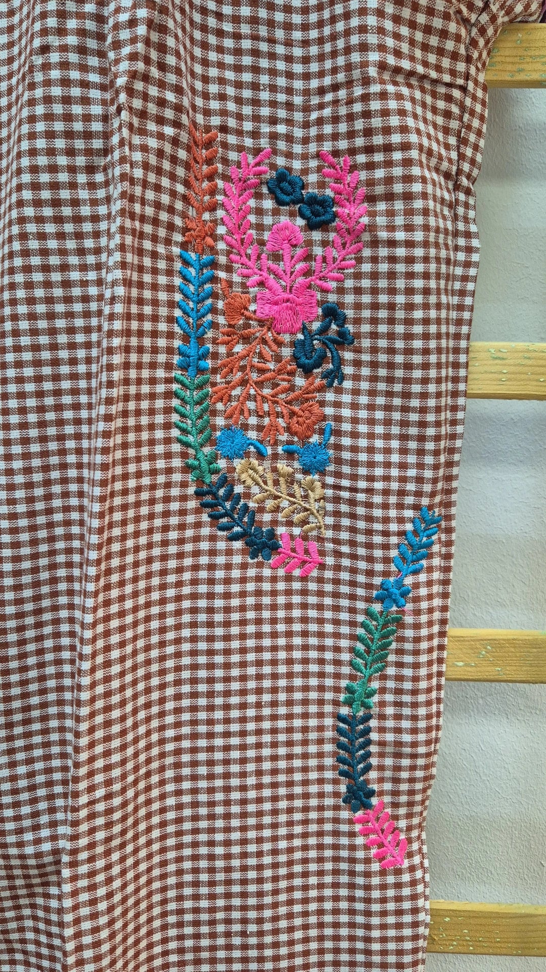 Vestido vichy bordado two