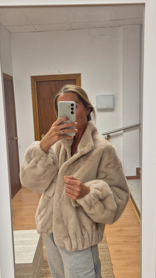 Abrigo bomber pelo