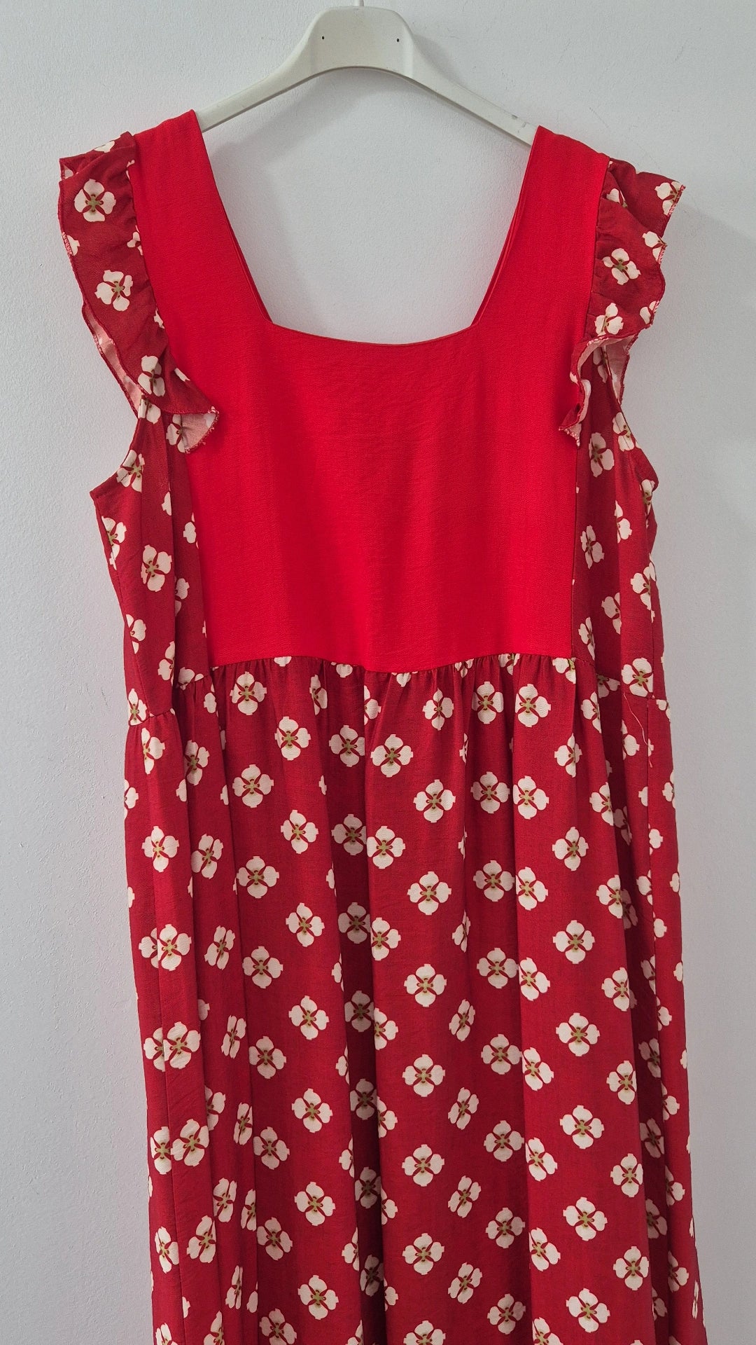 Vestido fresa