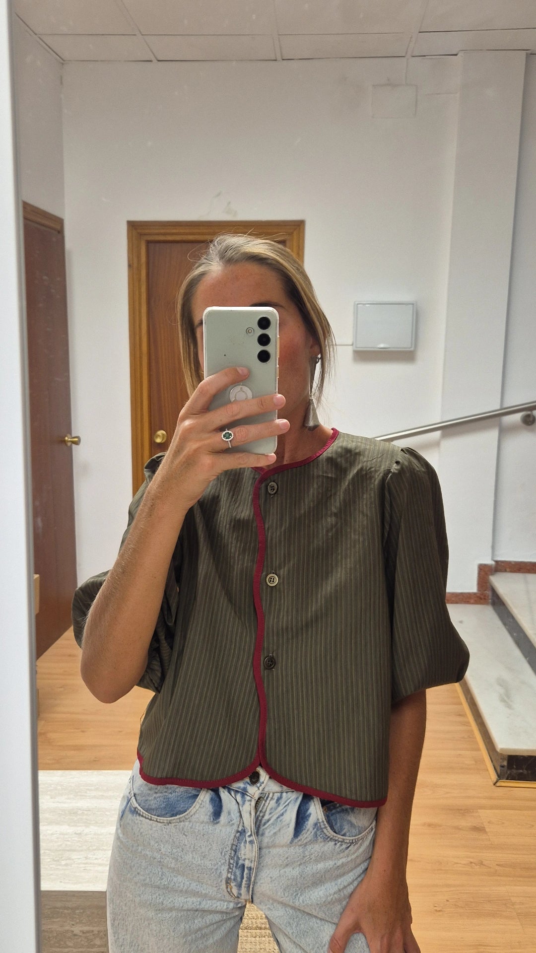 Chaqueta & Camisa caqui