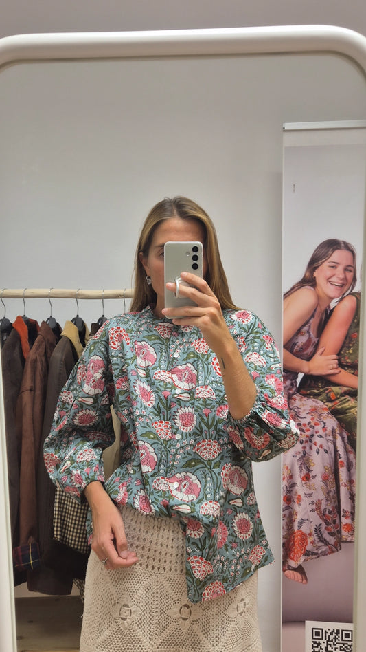 Blusa 100% algodón cuello mao verde jabonoso