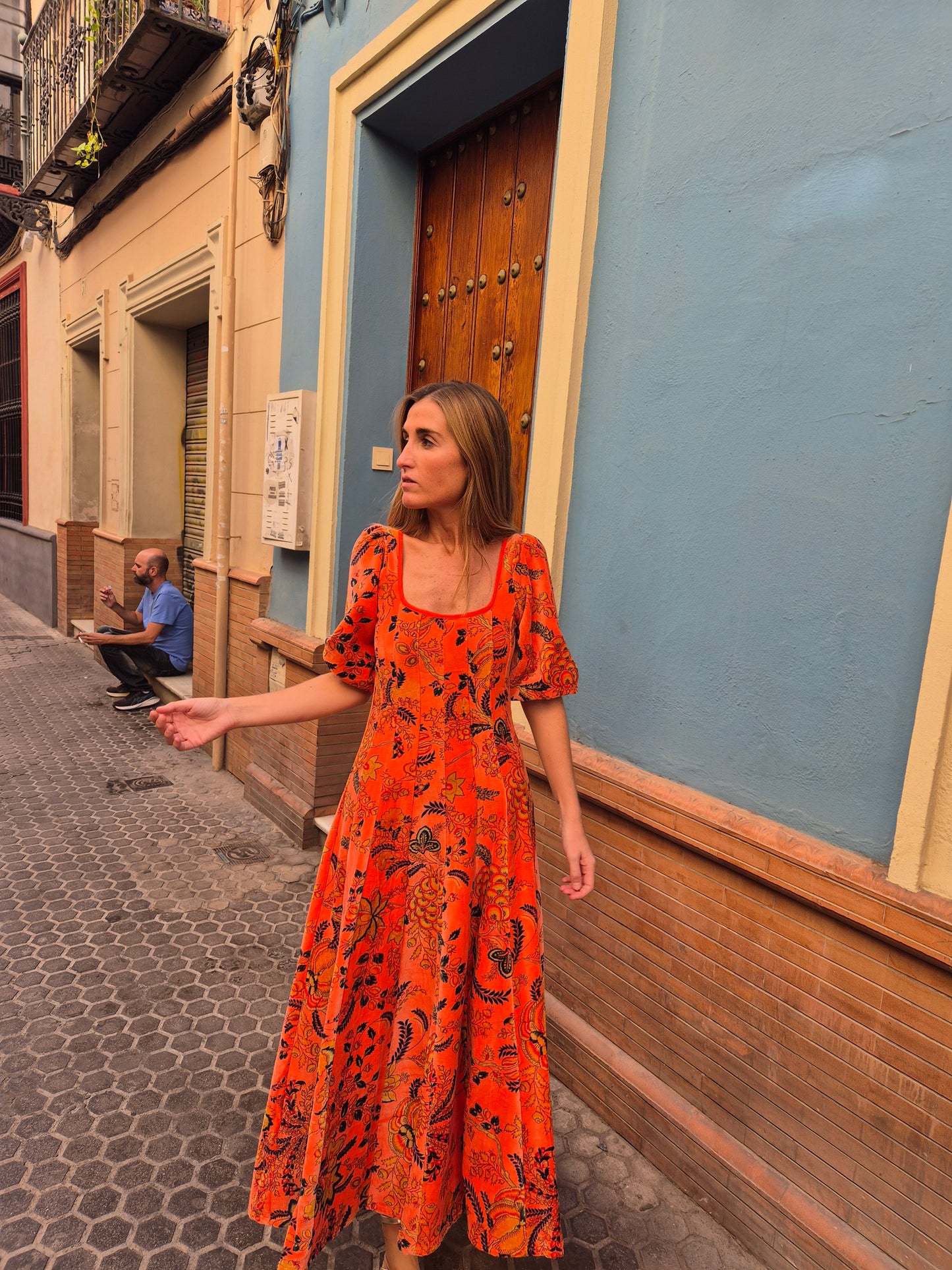 Vestido Moniquita con mangas Antique