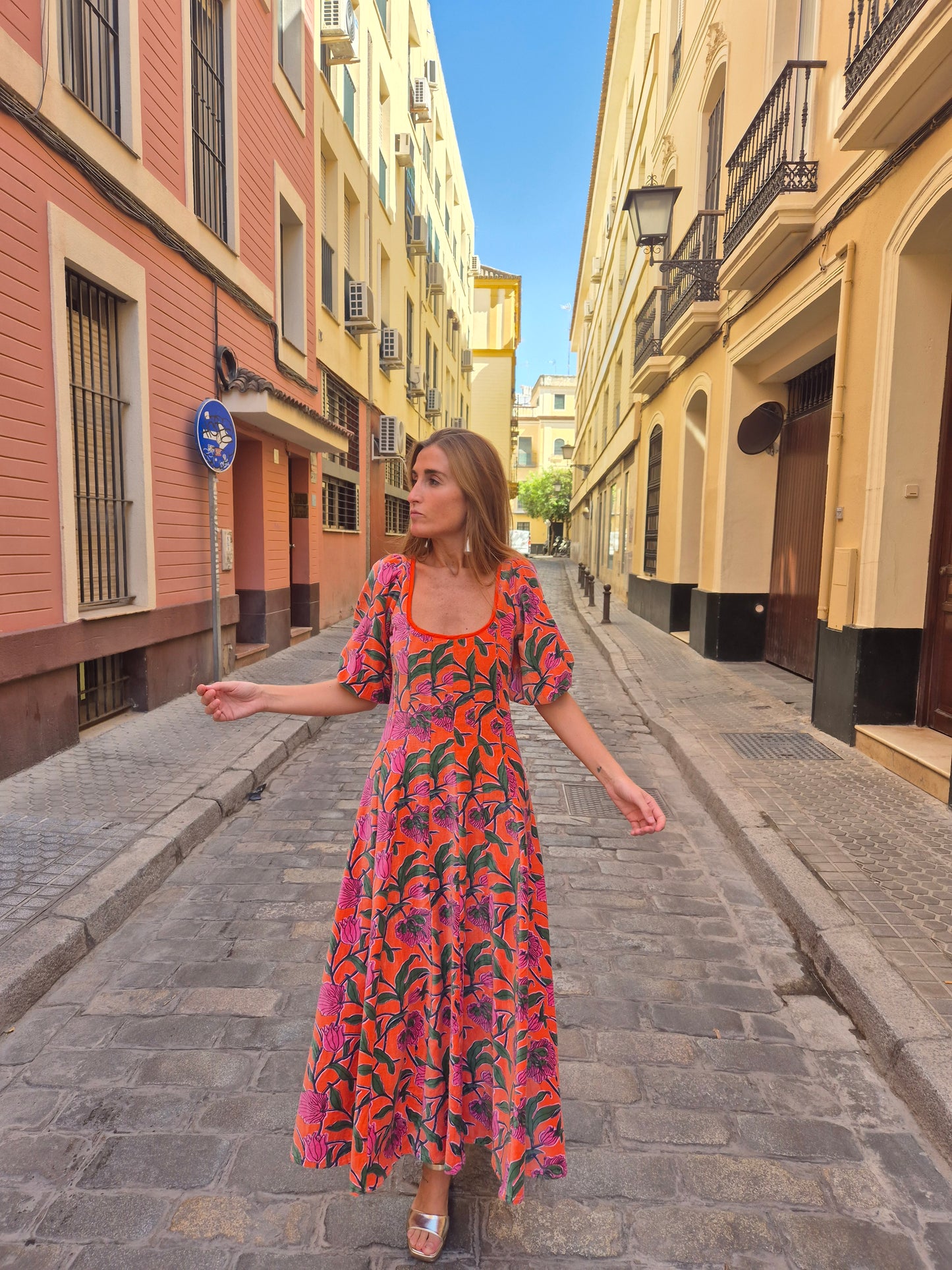 Vestido Moniquita con mangas romántico