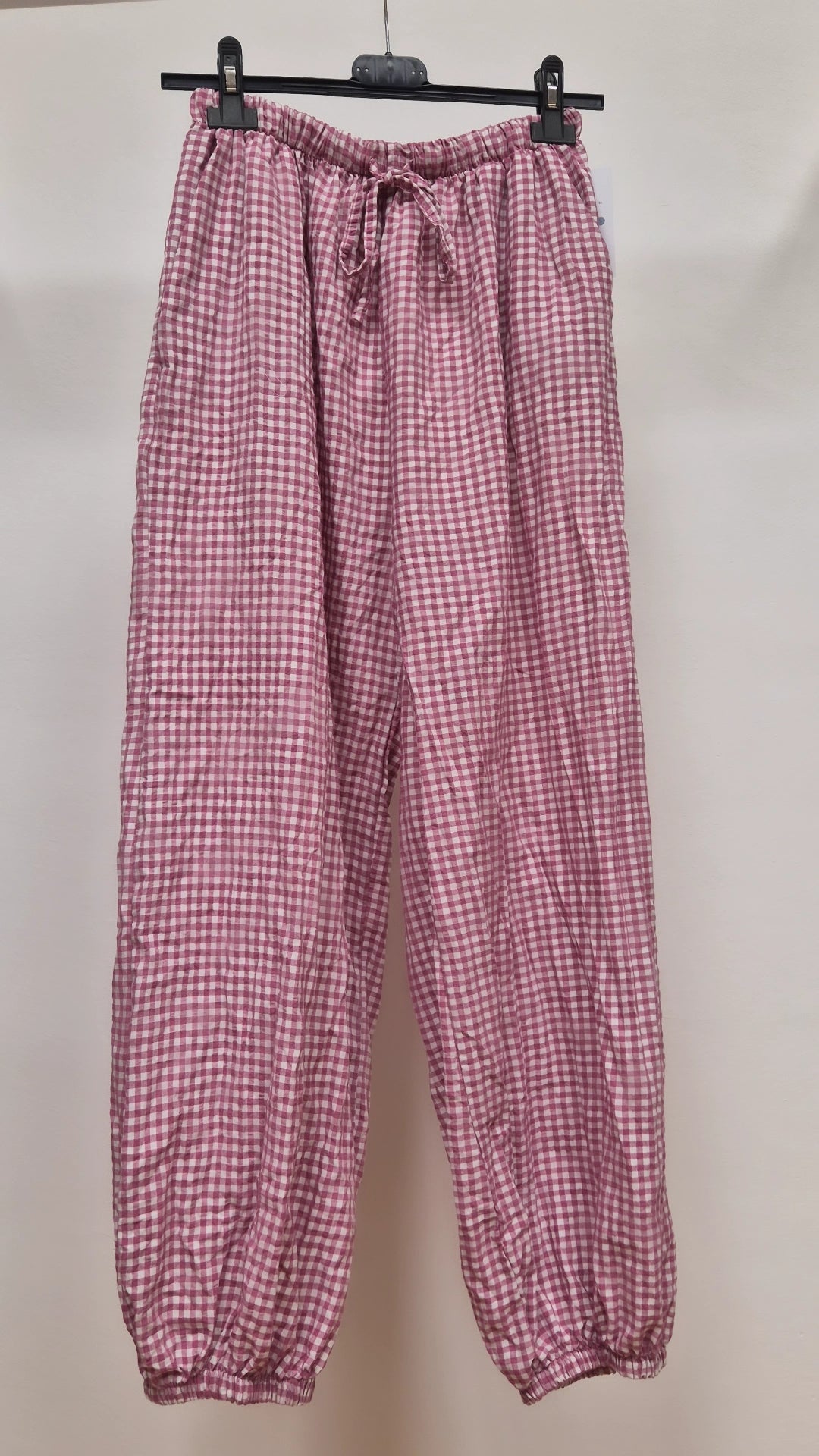 Pantalón bombacho cuadritos rosa