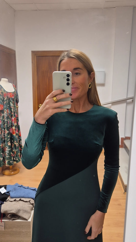 Vestido mitad terciopelo