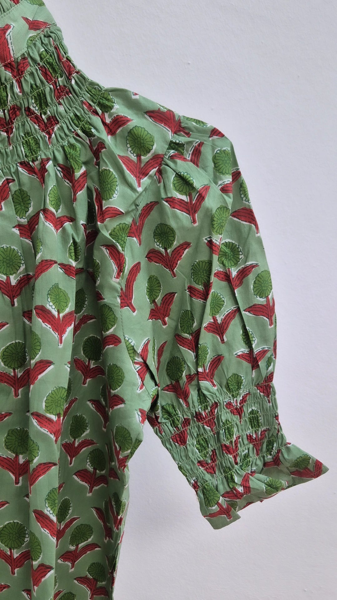 Blusa Florelia manga corta AAA