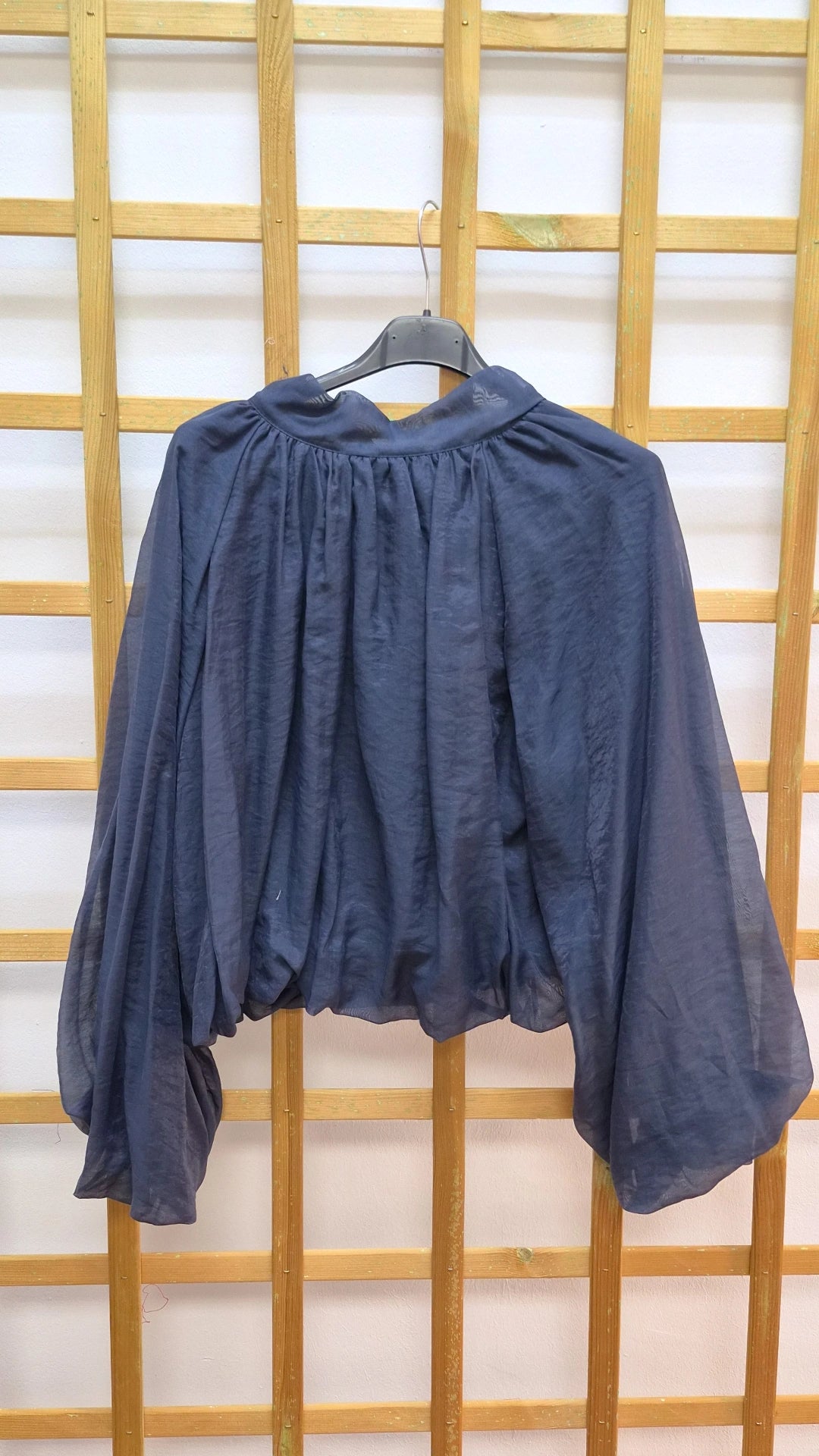 Blusa Lucía azul marino
