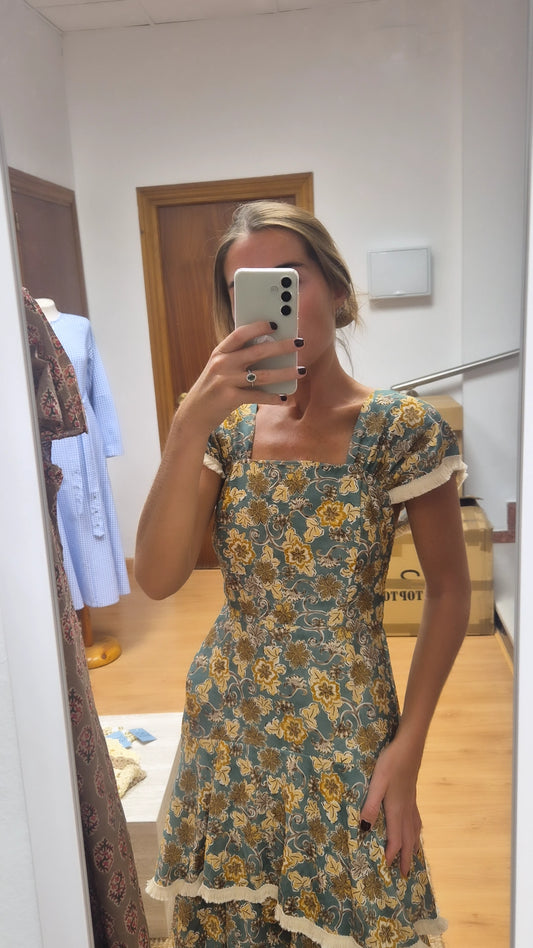 Vestido volantes y flecos C