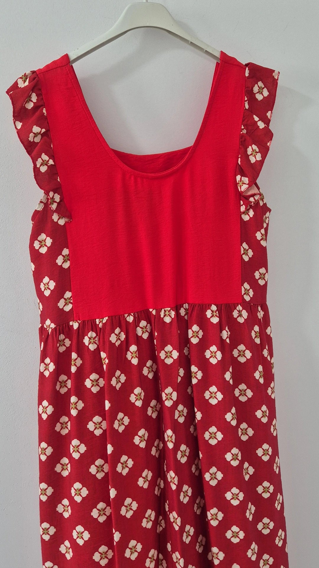 Vestido fresa
