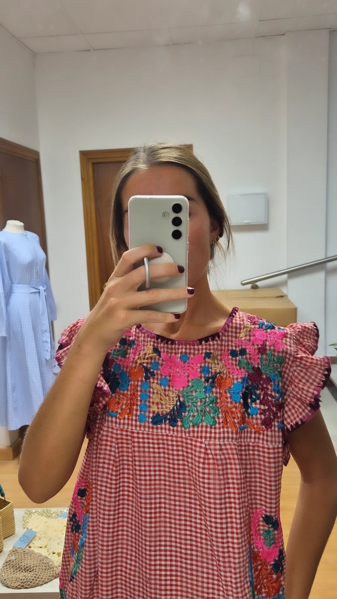 Vestido vichy bordado one