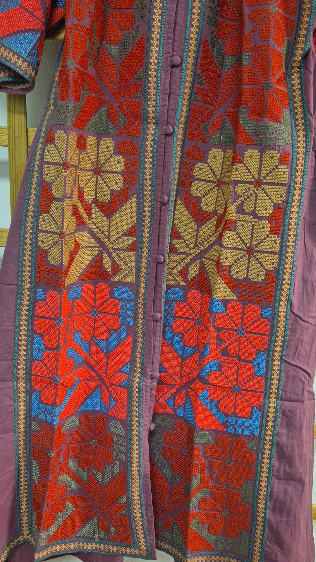 Vestido bodado pata de gallo