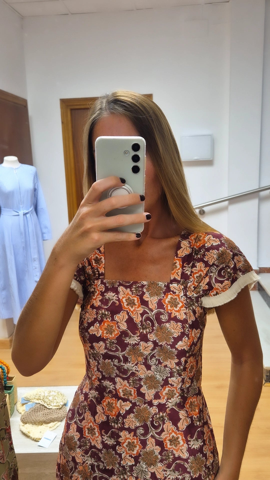 Vestido volantes y flecos A