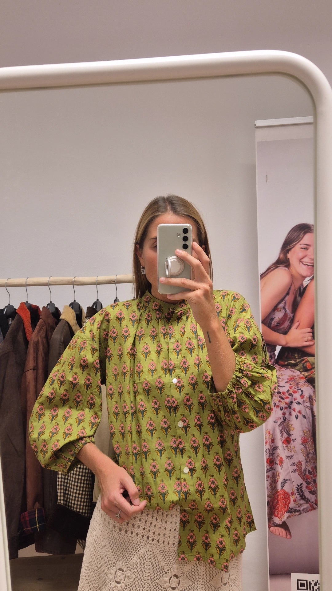 Blusa 100% algodón cuello mao pistacho