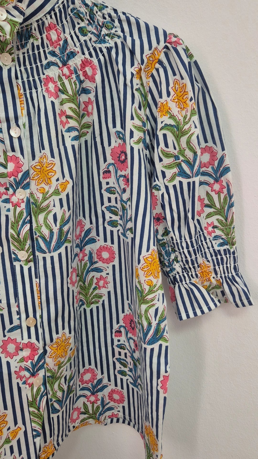 Blusa Florelia manga corta X