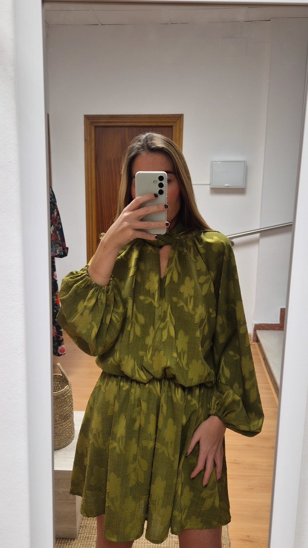 Vestido Flores Oliva