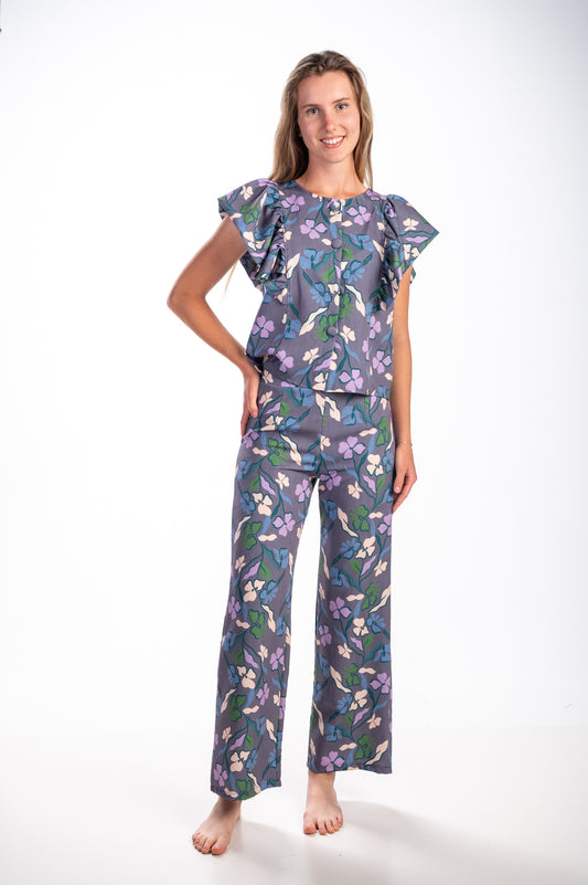 Conjunto primavera grisáceo