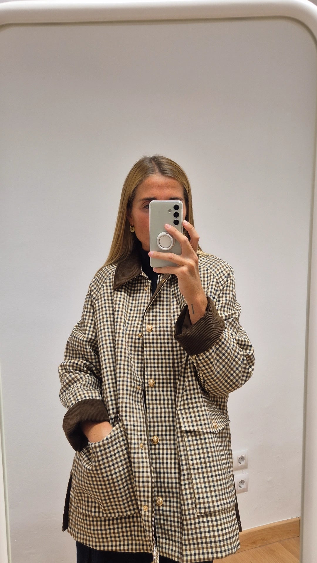 Chaqueta cuadritos cuello pana