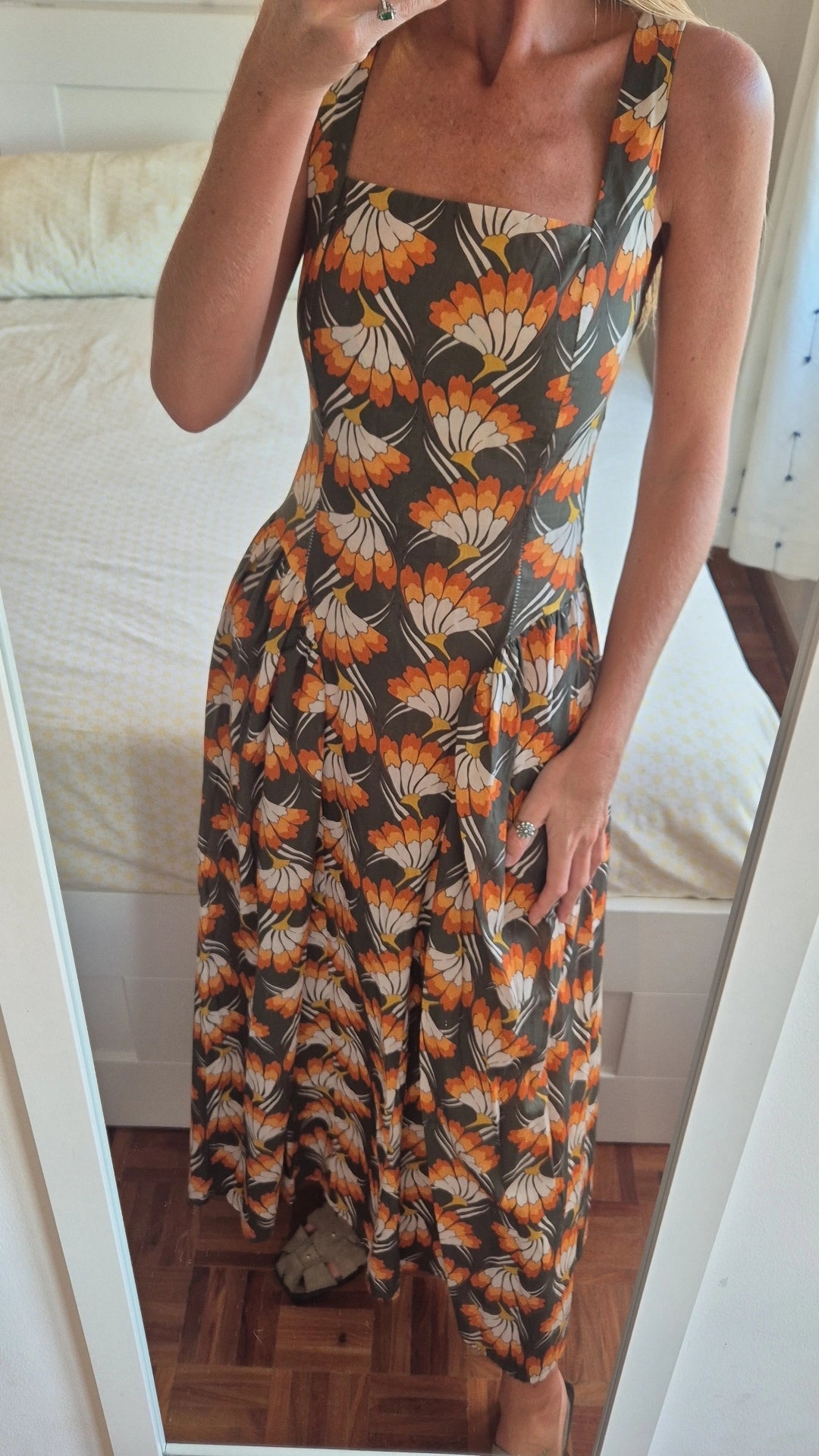 Vestido V estampado