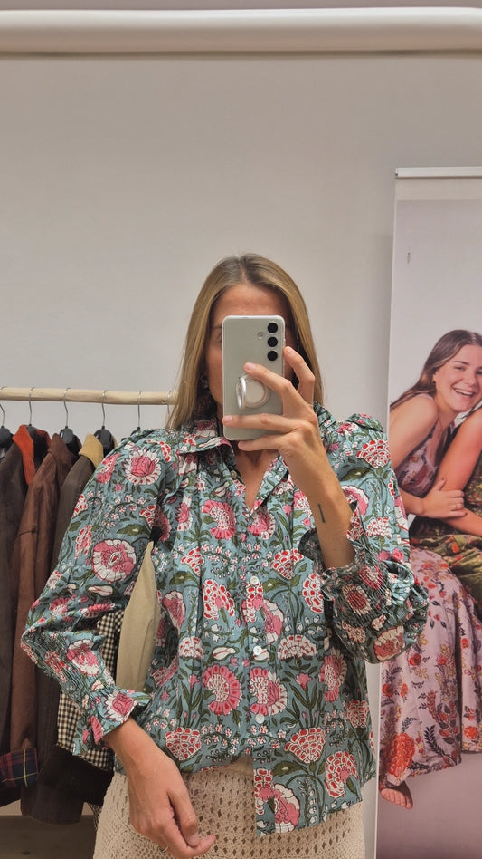 Blusa 100% algodón verde jabonoso