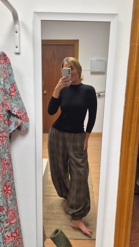 Pantalón bombacho escocés verde