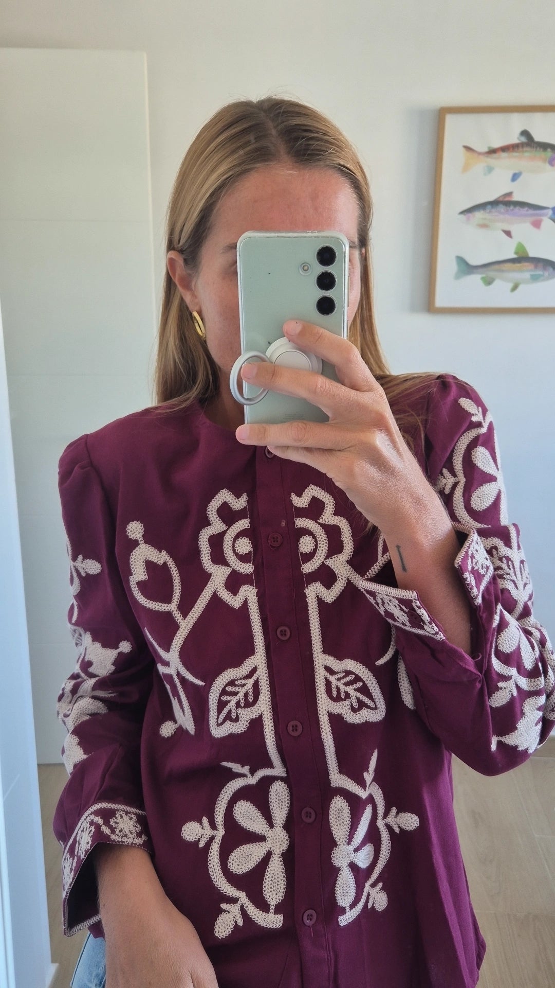 Blusa detalles bordados