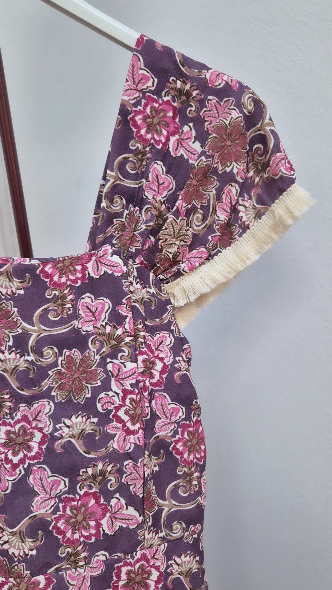 Vestido volantes y flecos B