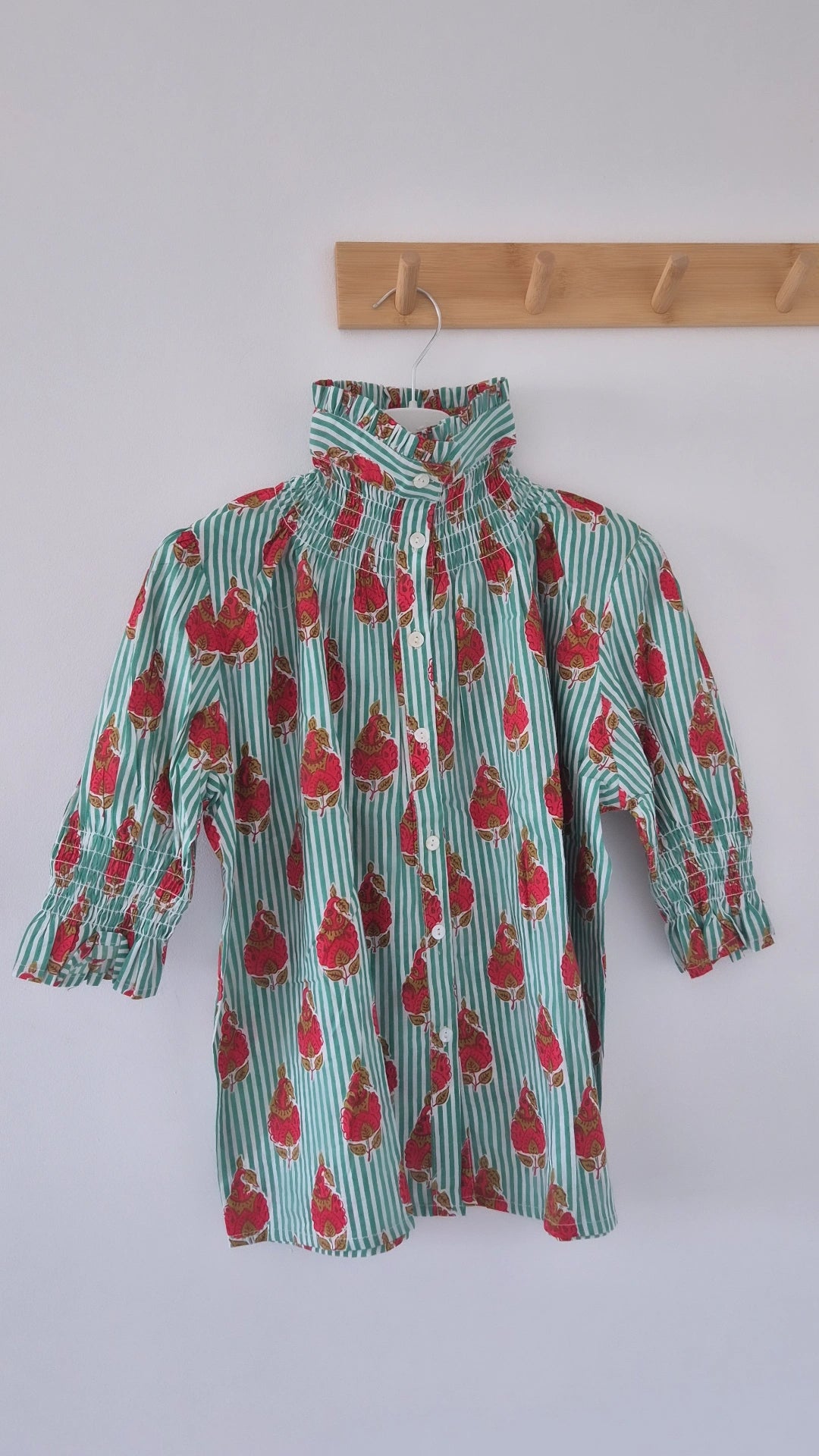 Blusa Florelia manga corta JJ