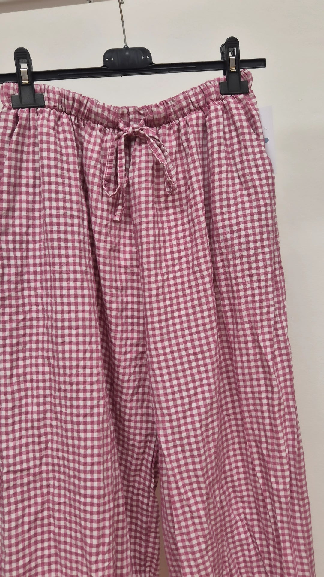 Pantalón bombacho cuadritos rosa