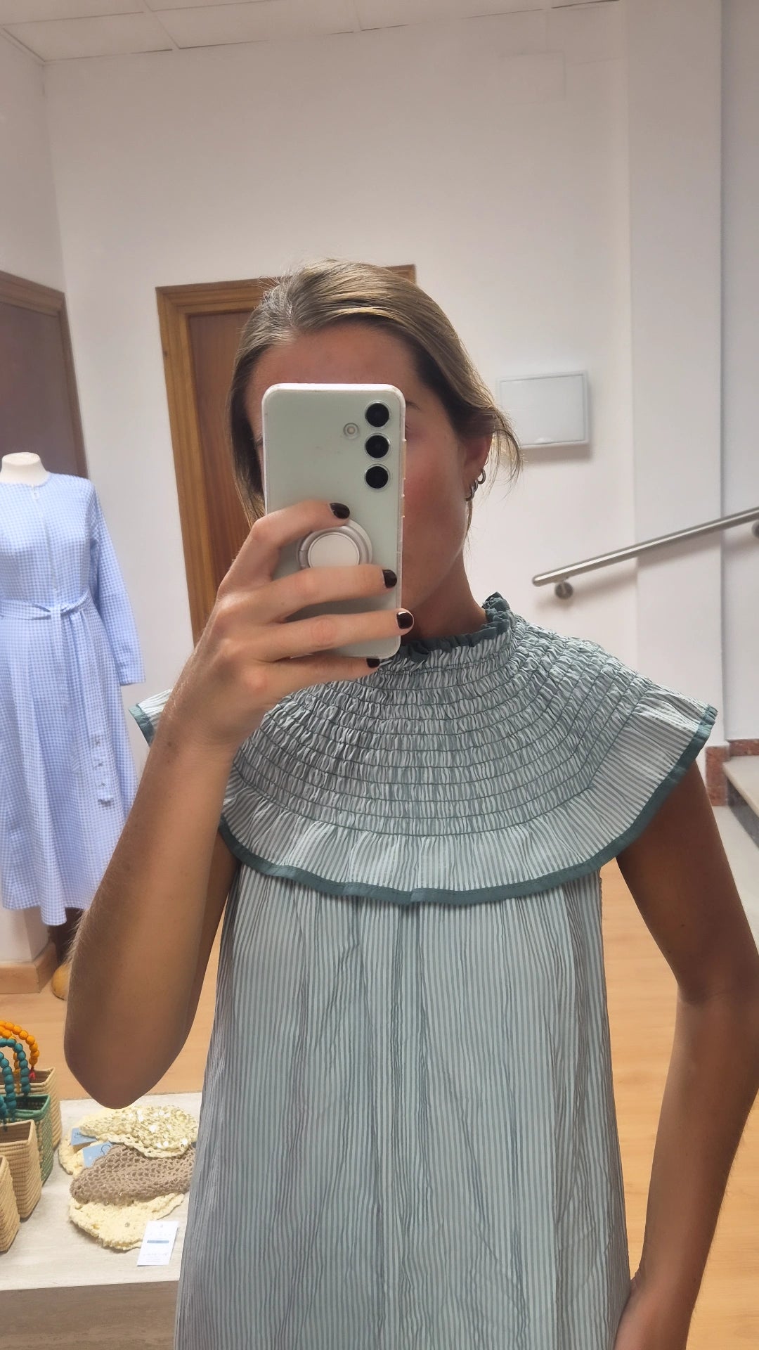 Vestido Claudia verde empolvado