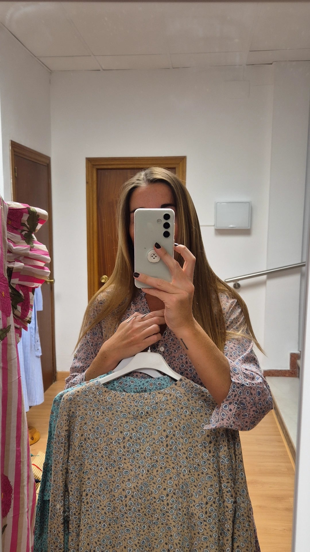 Vestido playero Eye beige