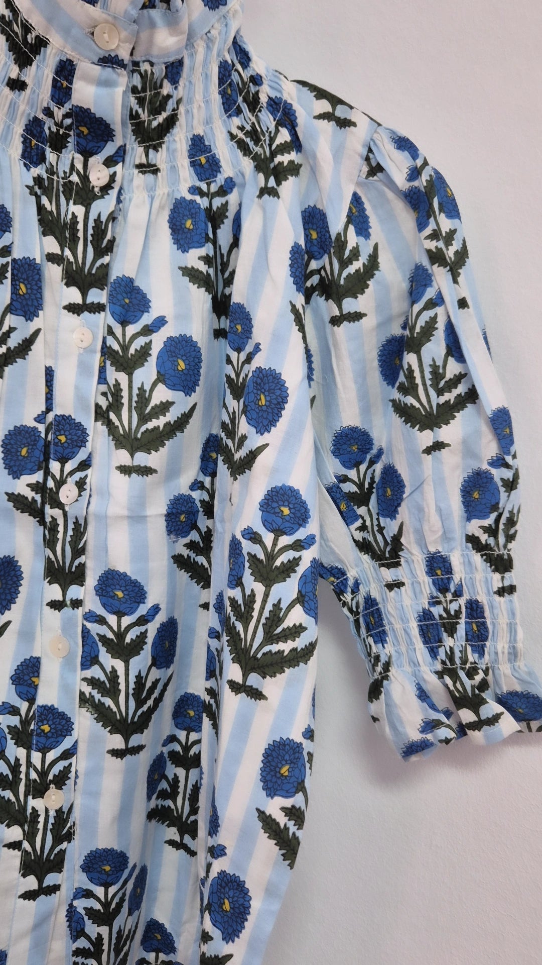 Blusa Florelia manga corta DD