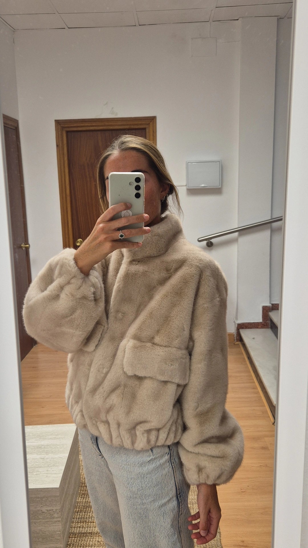Abrigo bomber pelo