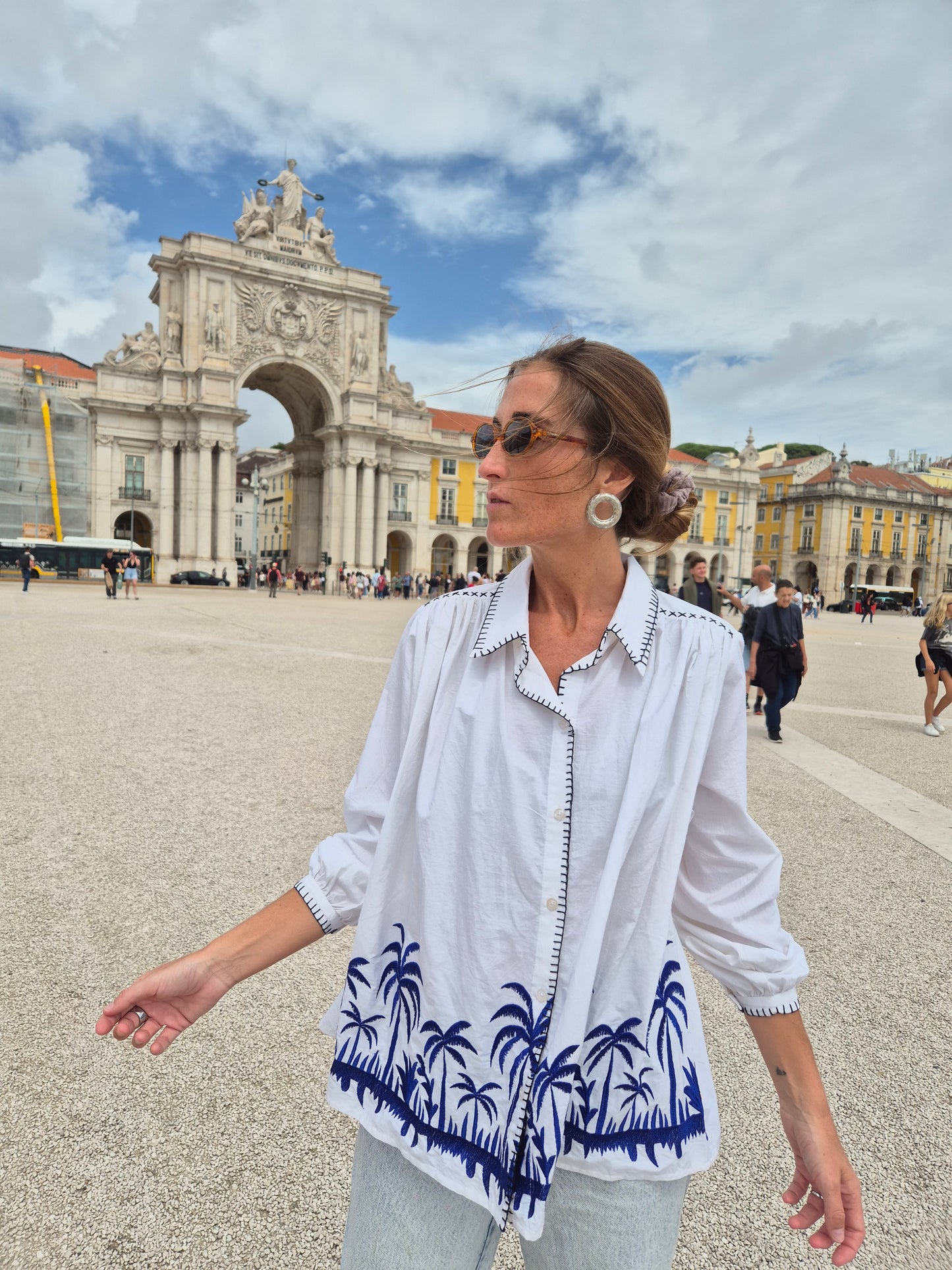 Camisa palmera bordada