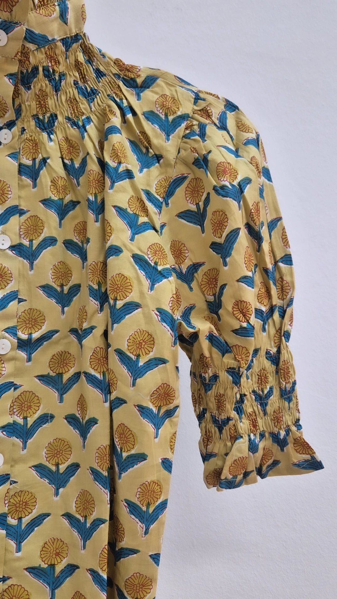 Blusa Florelia manga corta CCC