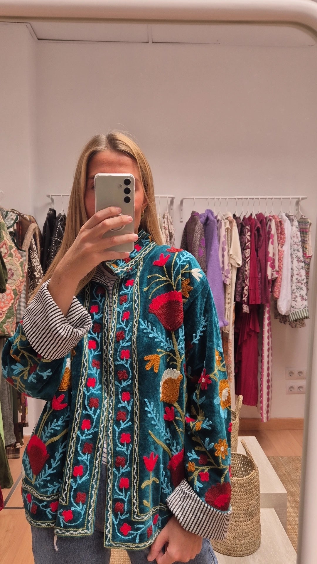Chaqueta Ankit terciopelo Sumaq