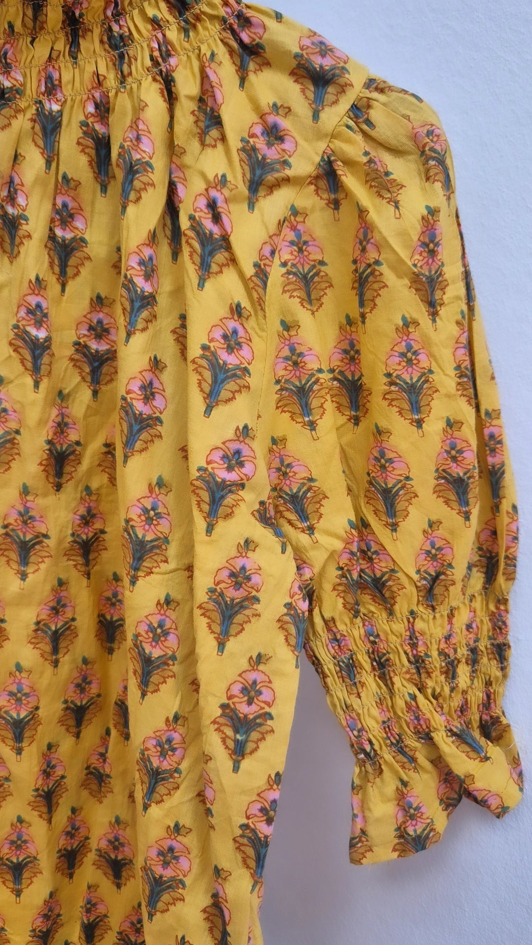 Blusa Florelia manga corta NN